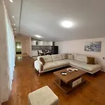 Penthouse & 아파트 Durrës