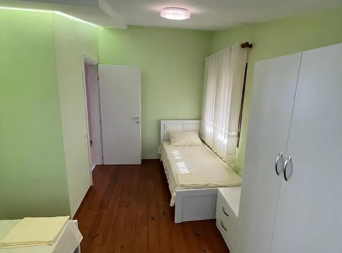 Apartament Penthouse & *